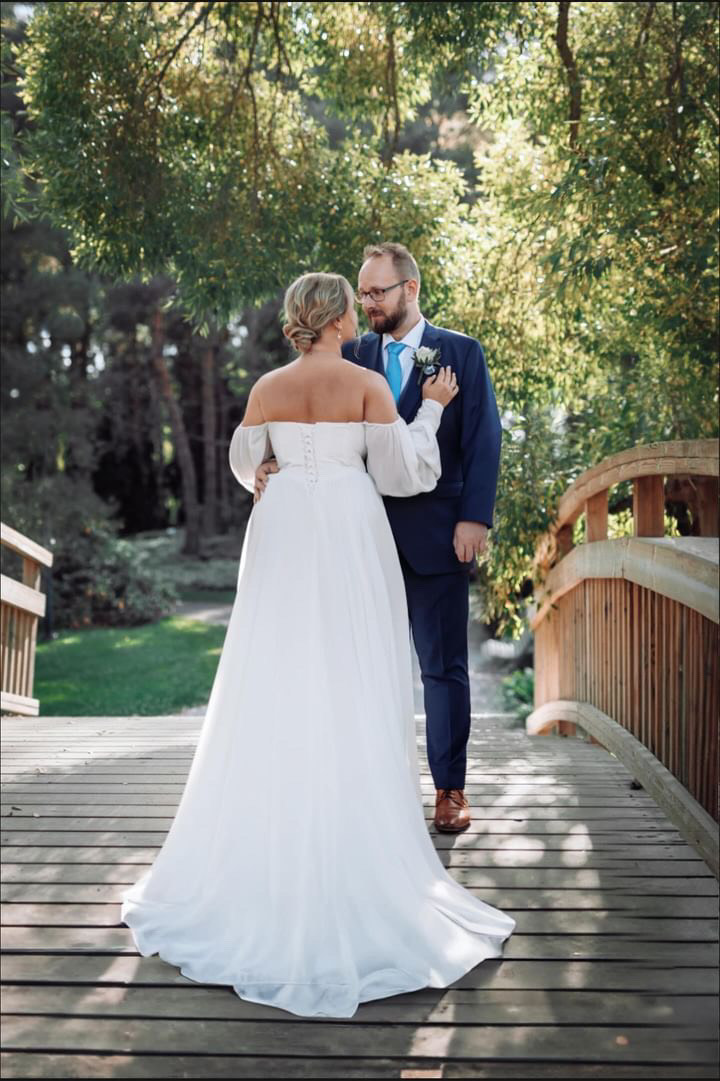 F9562ED6-B4D5-44BB-A6FF-7B97DAAB6B14